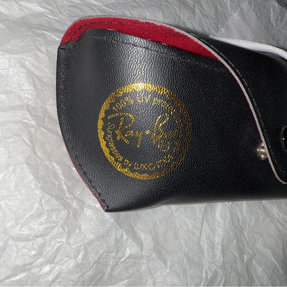 Black Case & Lens Cloth
